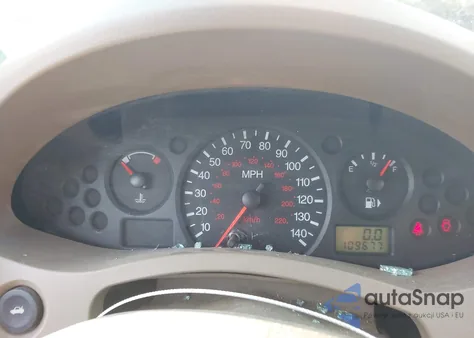 2005 Ford Focus Zx4 z USA, uszkodzony, nr VIN 1FAFP34N95W258850